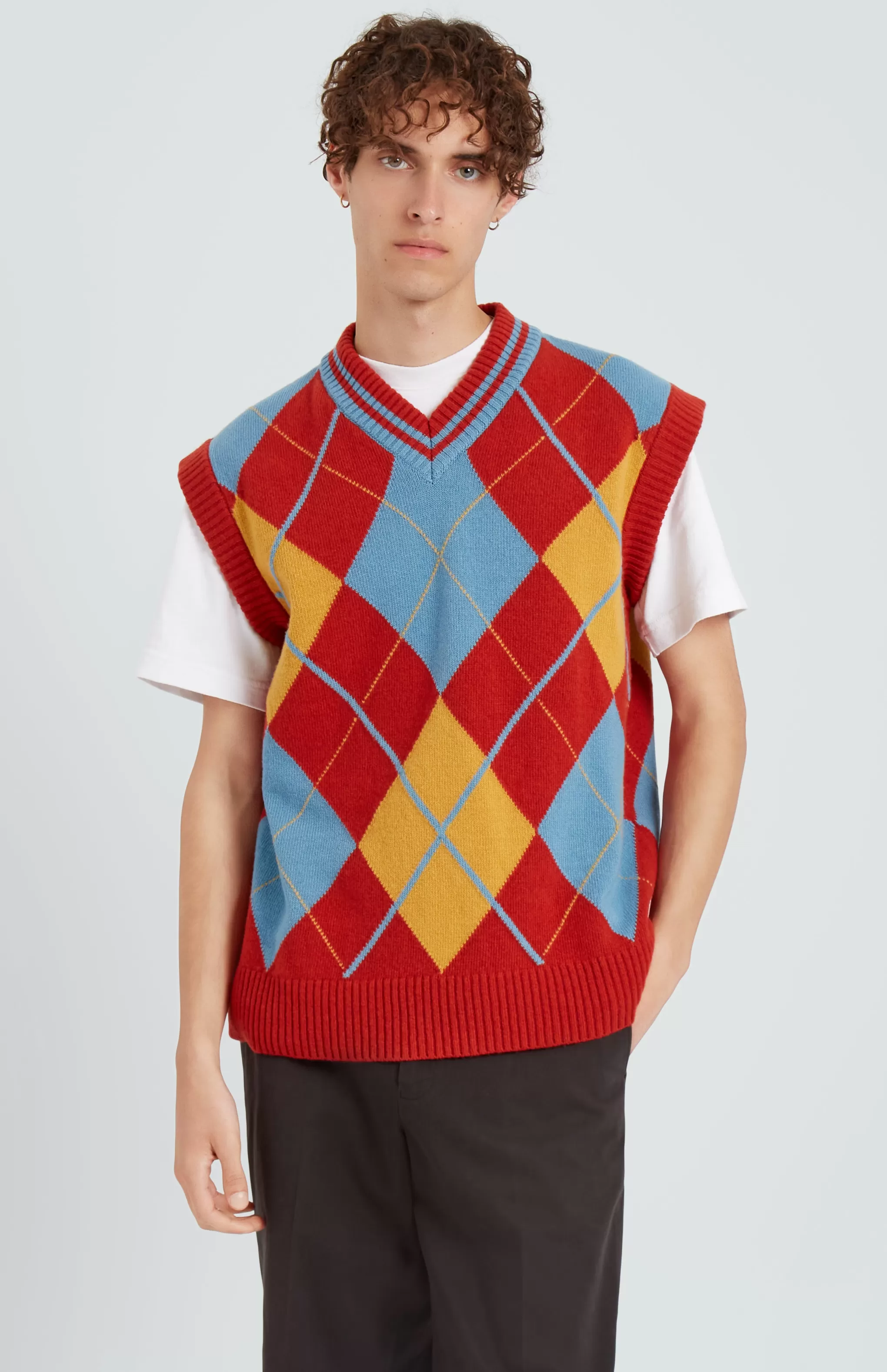 Clearance Lambswool Argyle V Neck Vest In Norse Blue / Rust Red Men Argyle