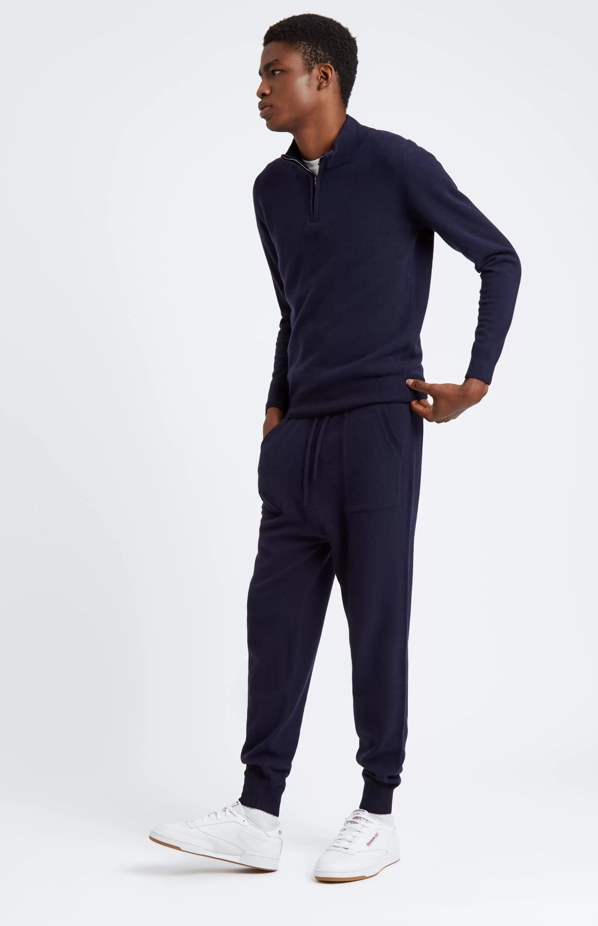 Best Men's Knitted Merino Cashmere Joggers In Navy Men Gifts for Men