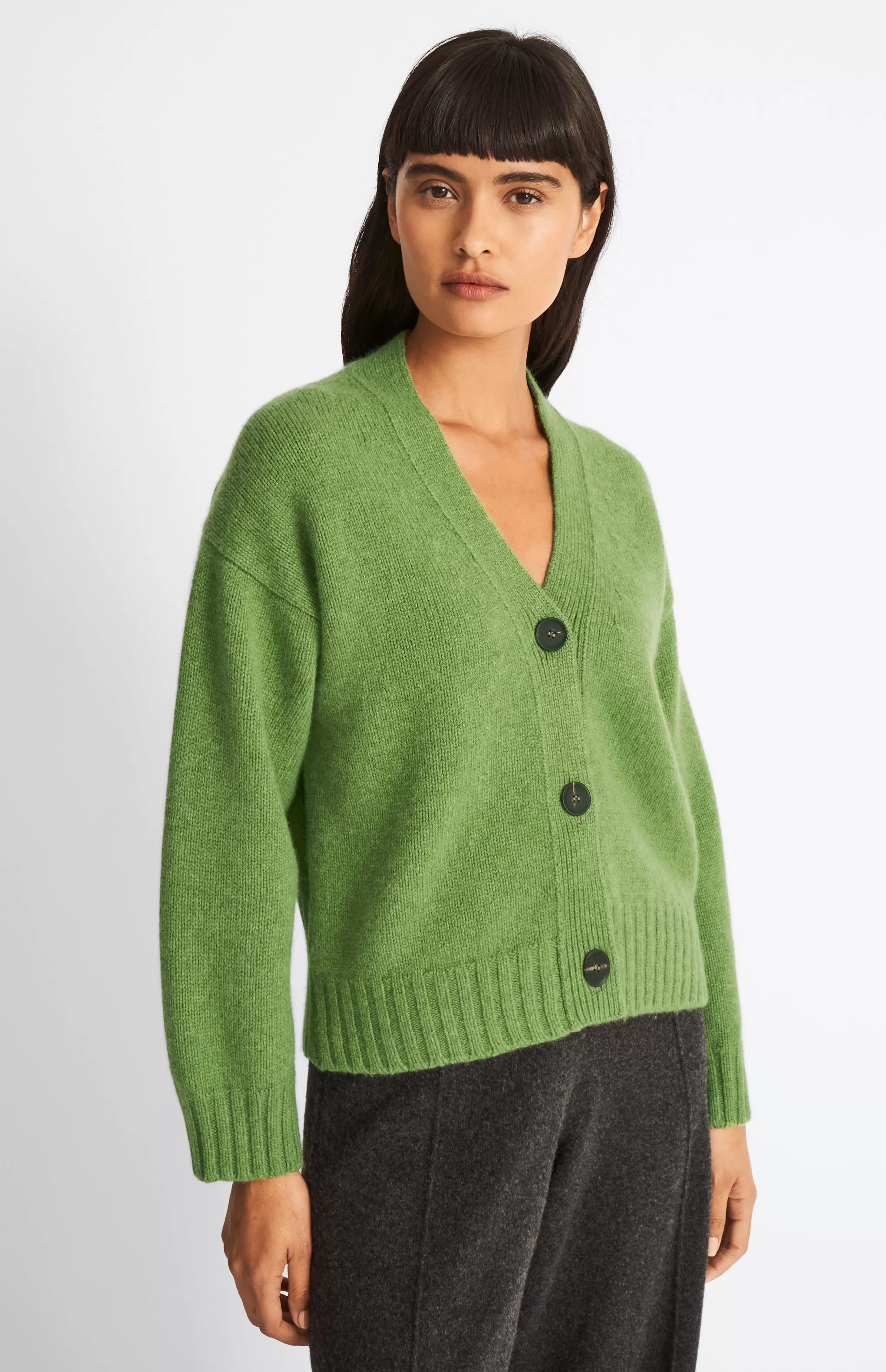 Discount Women's Cropped Cosy Cashmere Cardigan In Wood Sage Men/Women Medium Weight Knits